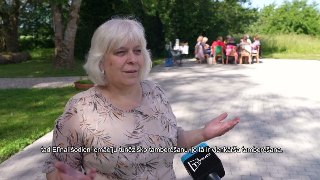 Talsu novadā aizvadīta Vispasaules adīšanas diena